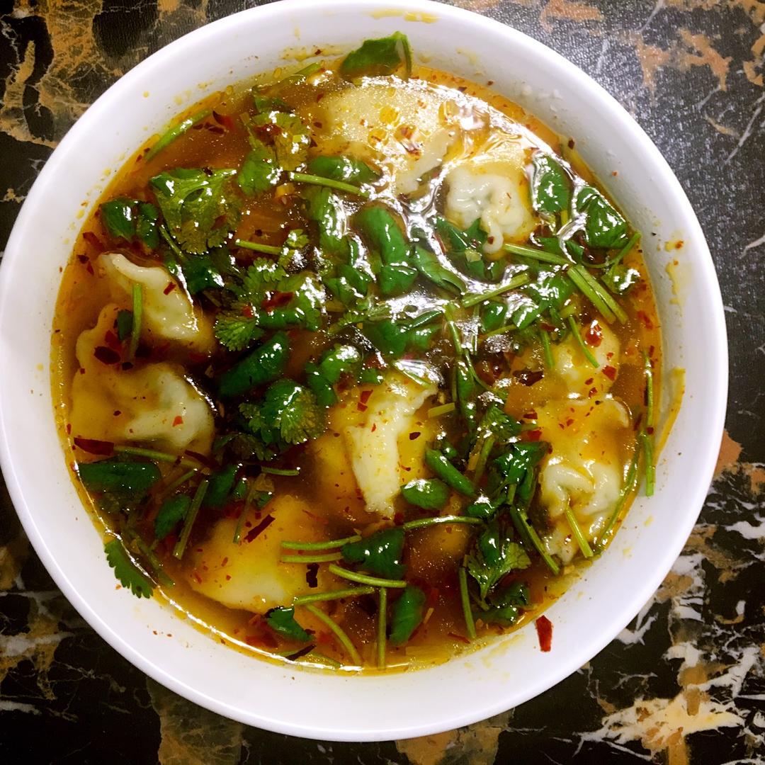 酸汤饺子