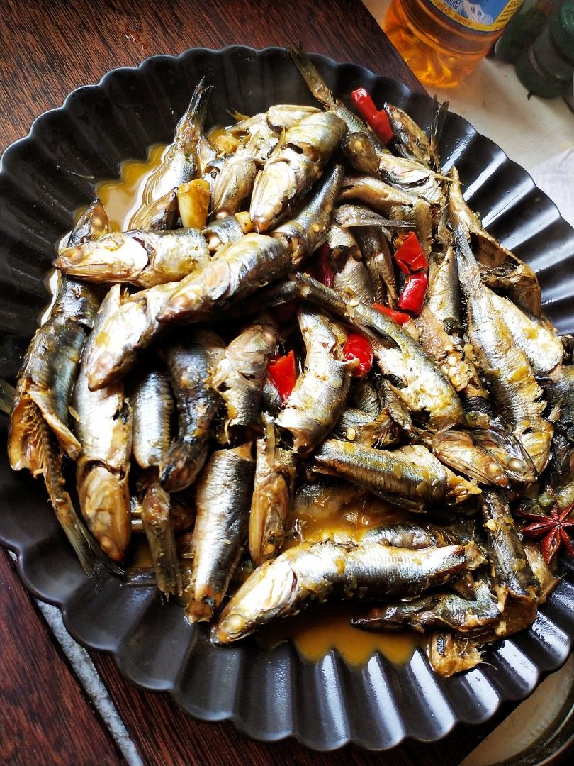 〈炖鲅鱼食〉，初心味道，欣小厨 😉的做法