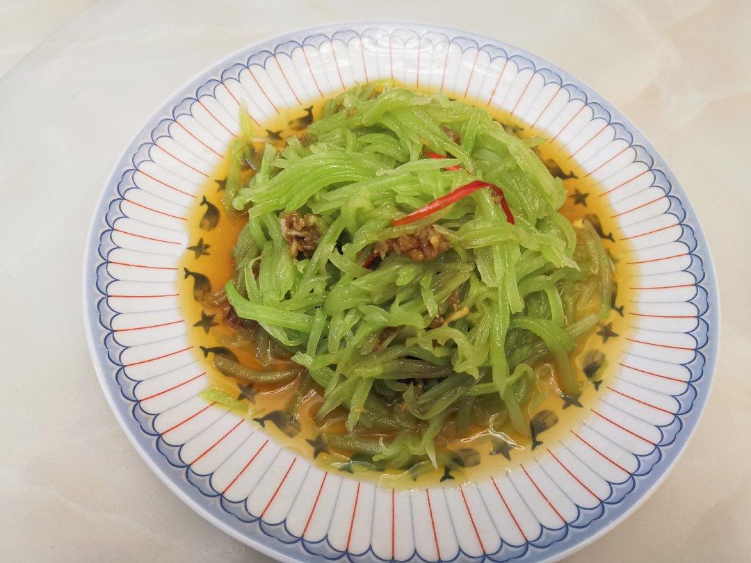 凉拌莴苣(莴笋)丝