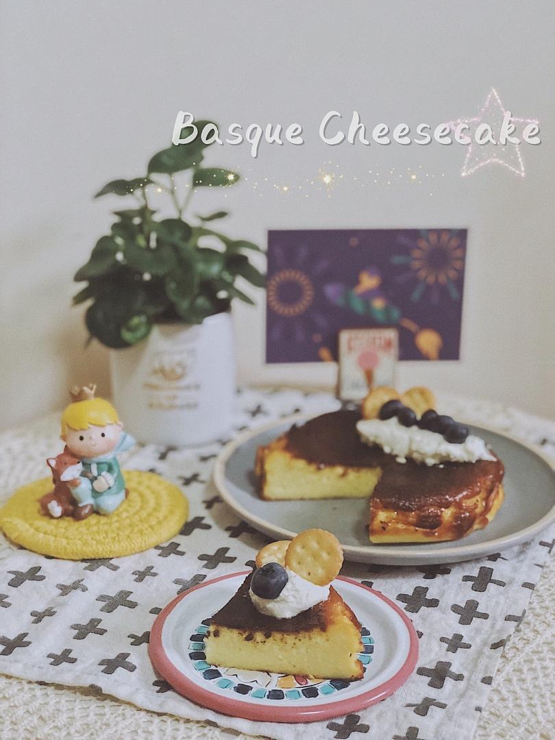 快手的网红basque cheesecake巴斯克焦芝士蛋糕