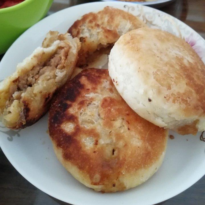 油酥肉火烧 Pork Pie