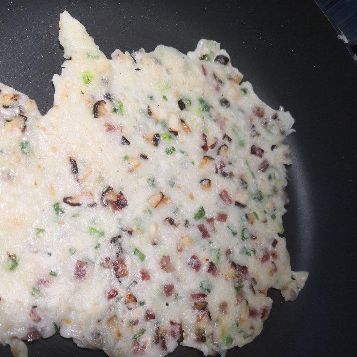 咸薄撑，广东特色小吃，酥脆咸香可口，非常简单易做