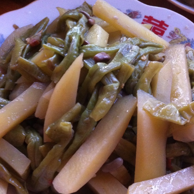土豆炖豆角