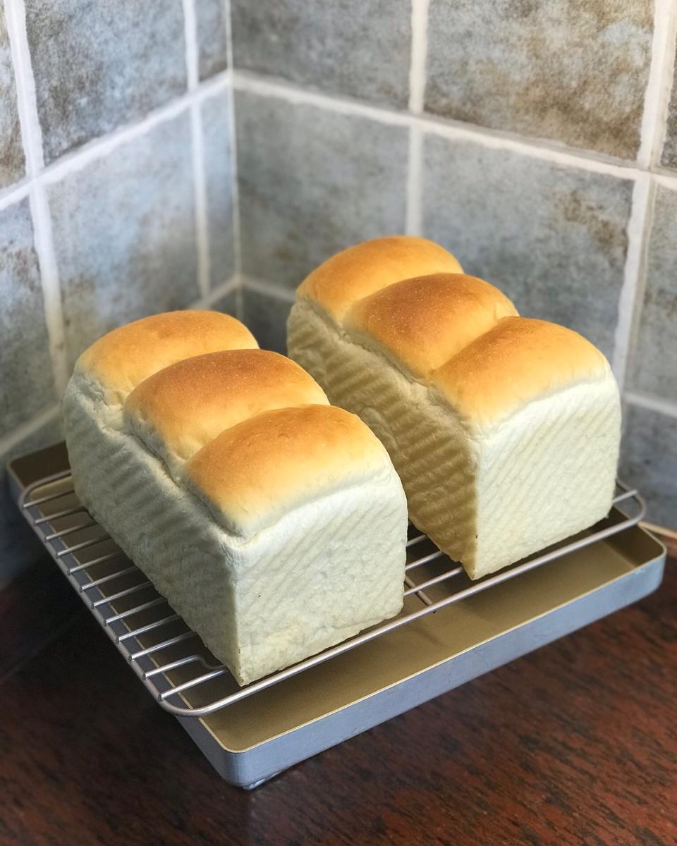 软到不敢捧起的牛奶甜吐司