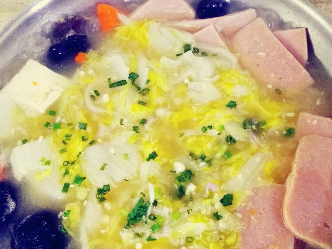 泡菜土豆排骨汤