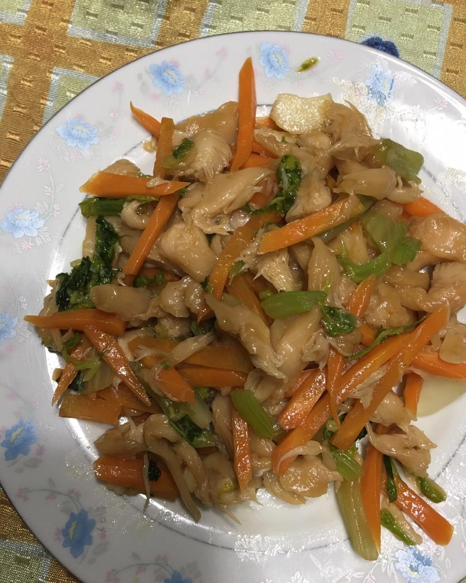 炒新鲜猴头菇