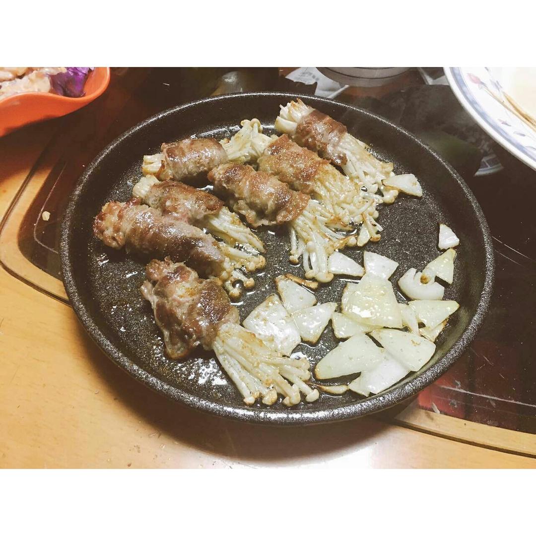 肥牛金针菇卷