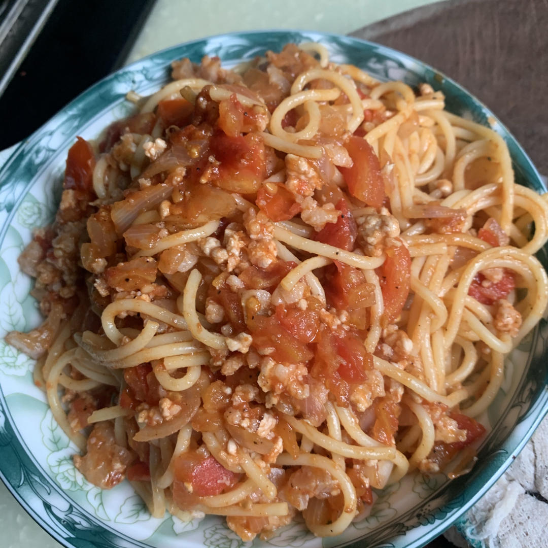 番茄肉酱意大利面