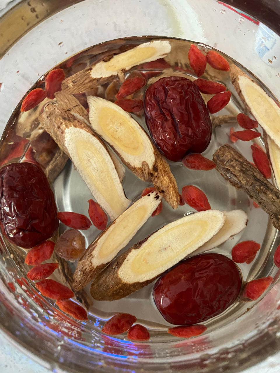 黄芪当归党参气血茶