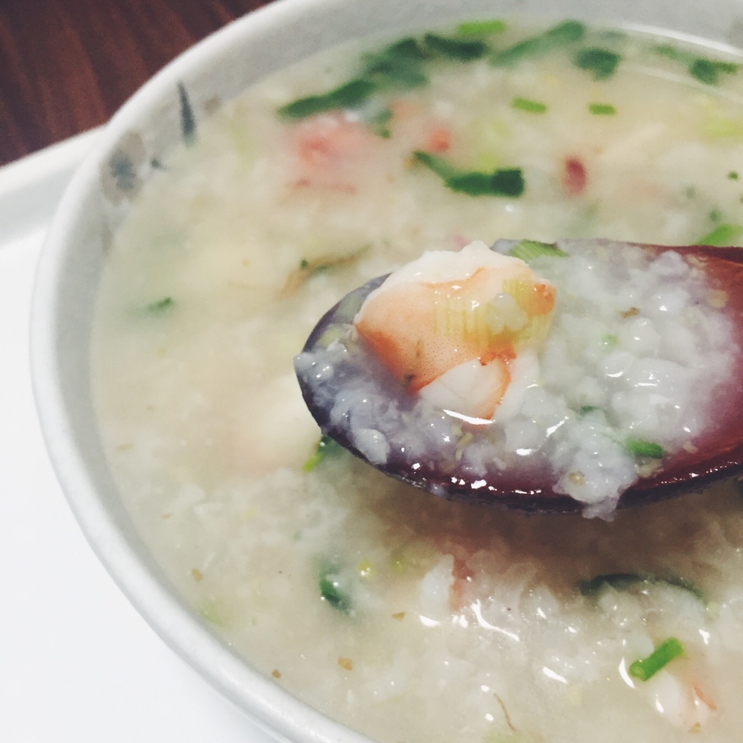 十五分钟快手之砂锅鲜虾粥(附5分钟电饭煲电压力锅更快捷方法)