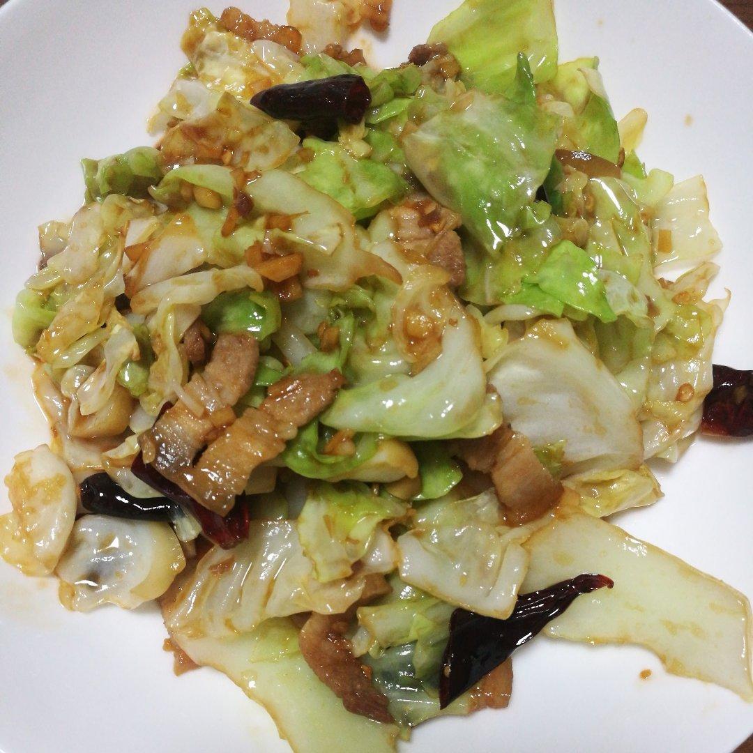 阿婆手撕包菜