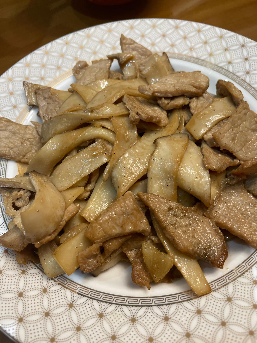 杏鲍菇炒肉片