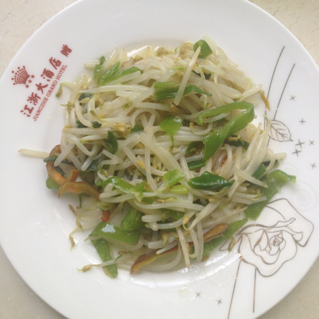 清炒豆芽