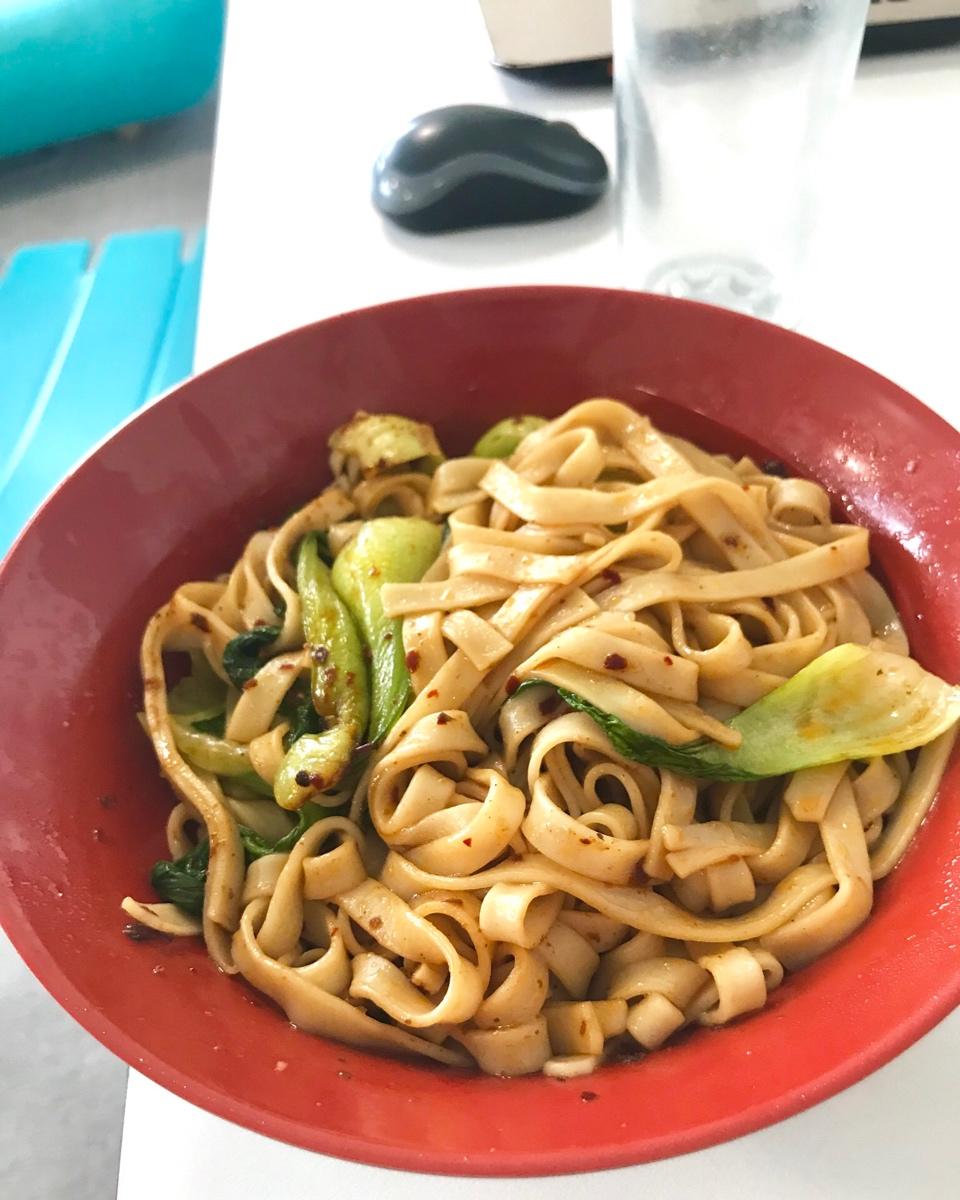 油泼刀削面