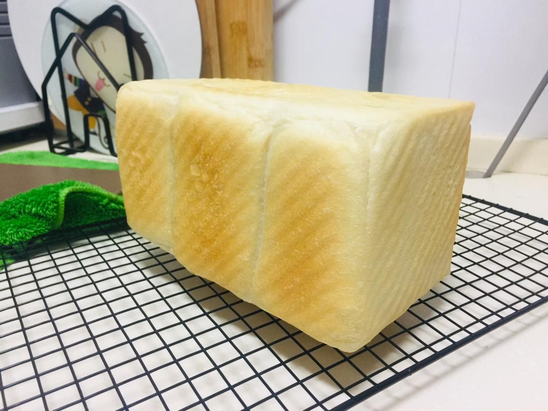 🍞低热量，超级柔软，蓬松，清甜三明治白吐司