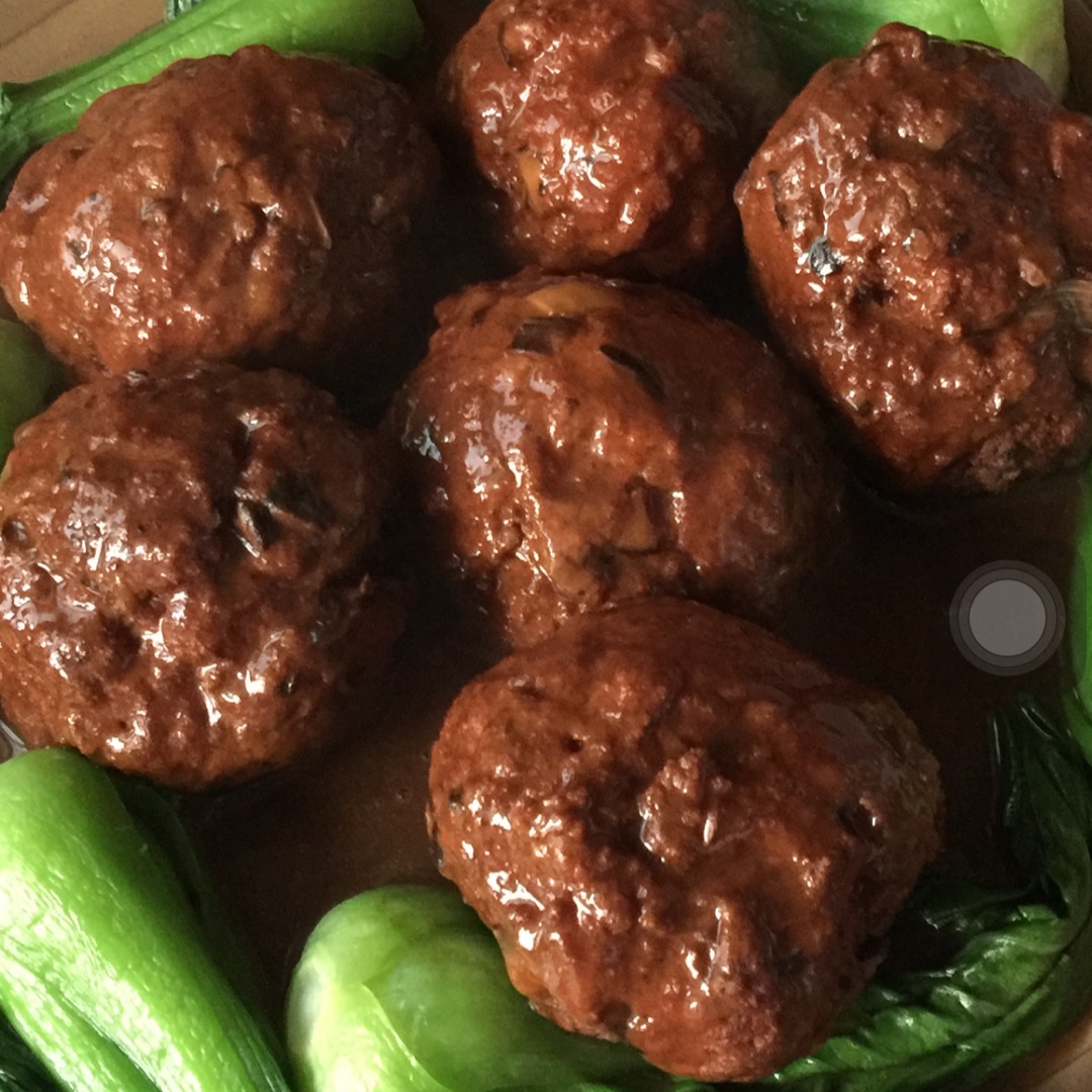 四喜丸子/红烧狮子头 Chinese Meatballs