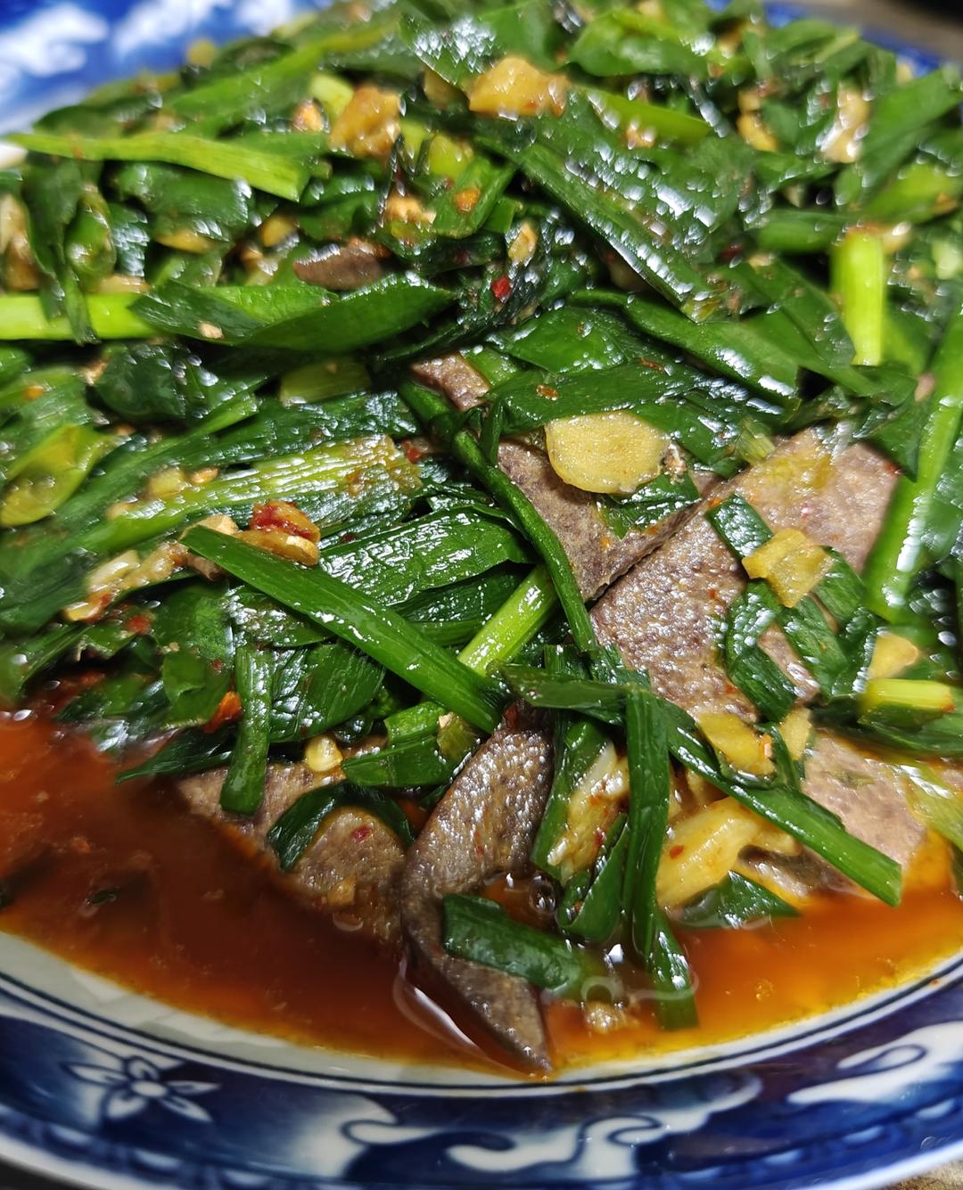 韭菜炒猪肝 下饭菜