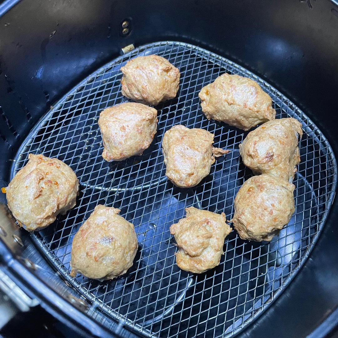 胡萝卜猪肉丸子（空气炸锅版）