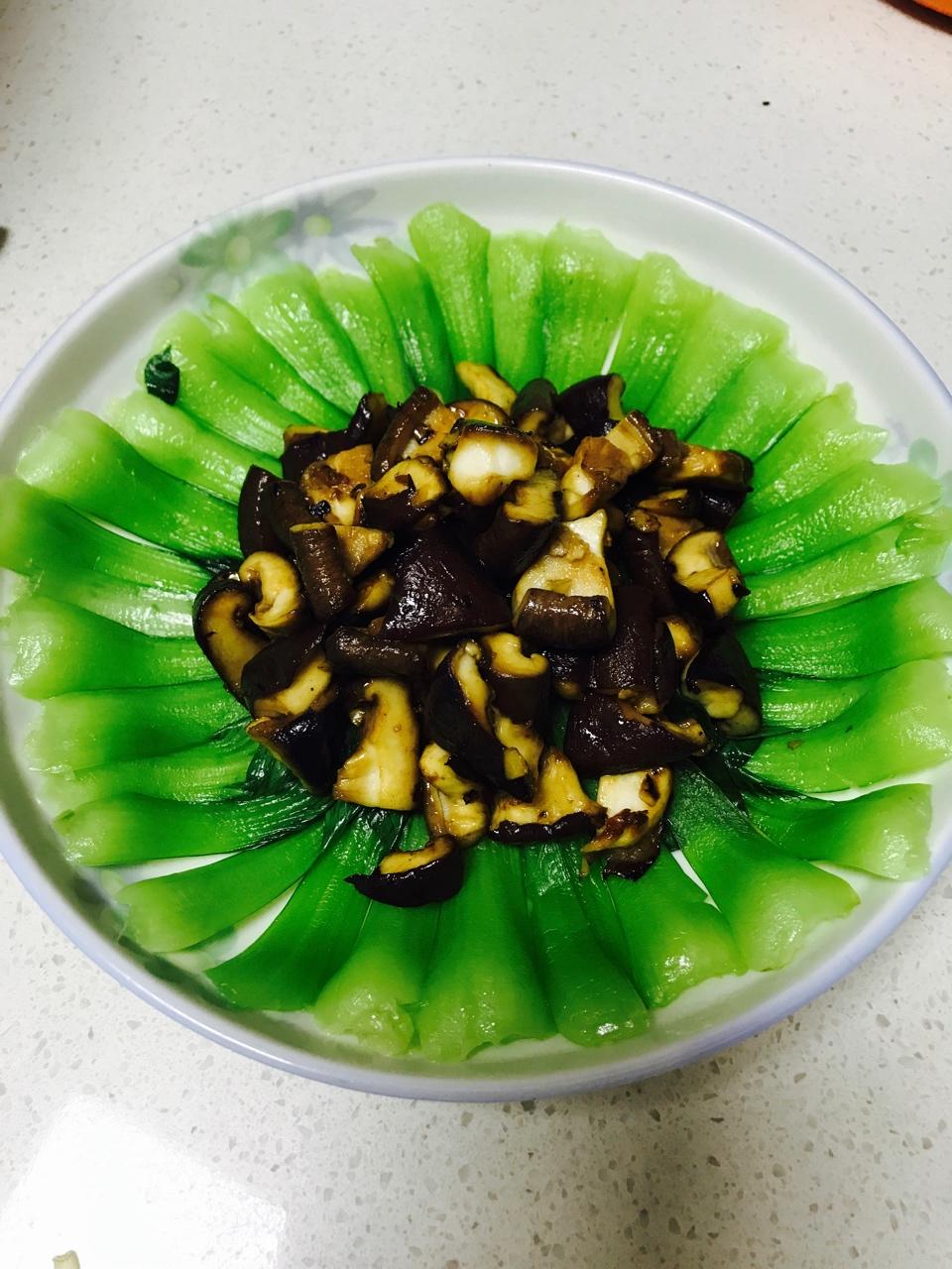 香菇炒油菜