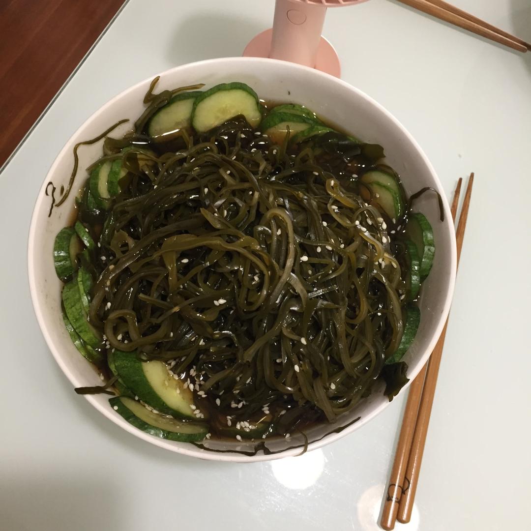 和风醋腌黄瓜昆布
