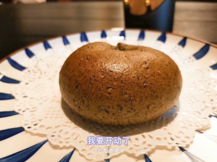 减肥必备，黑芝麻全麦贝果