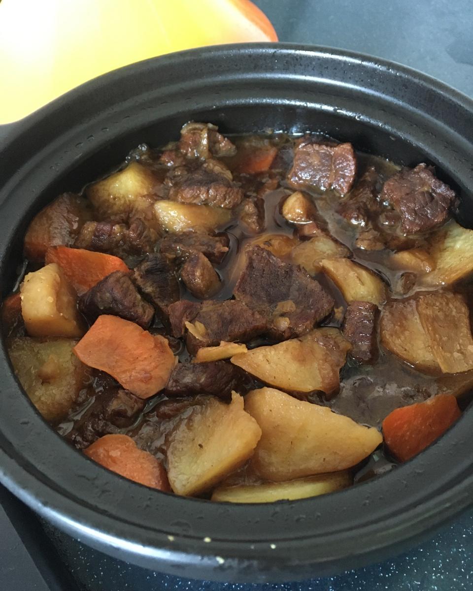沙沙土豆胡萝卜炖牛肉
