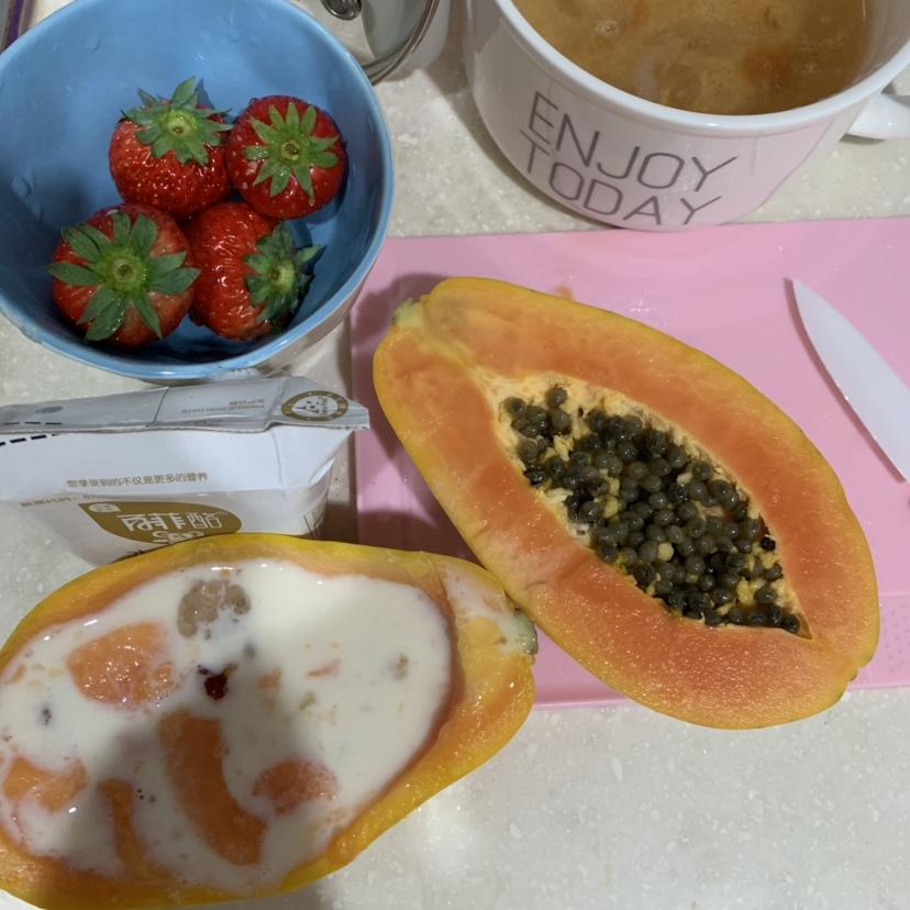 【木瓜牛奶炖桃胶】