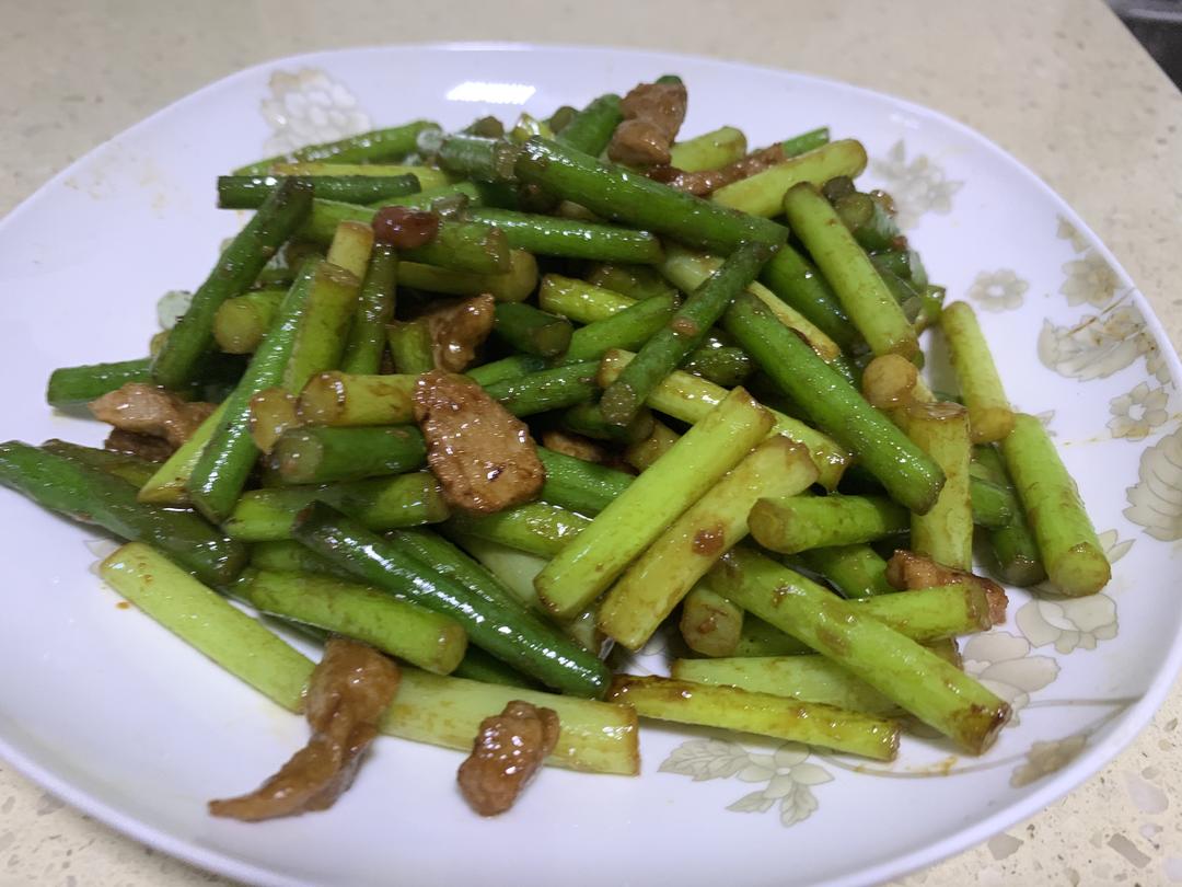 酱炒蒜苔