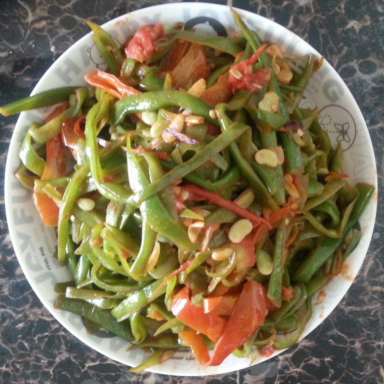 西红柿炒豆角丝