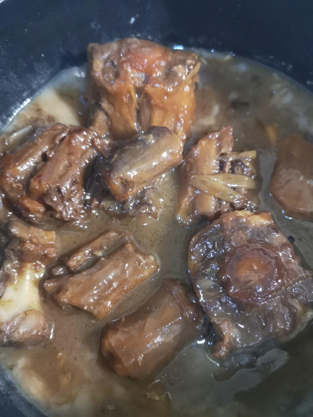 红烧牛尾