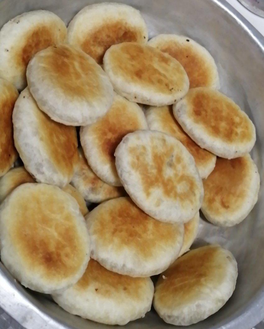 年货点心做什么？不用烤箱的牛舌饼呗！