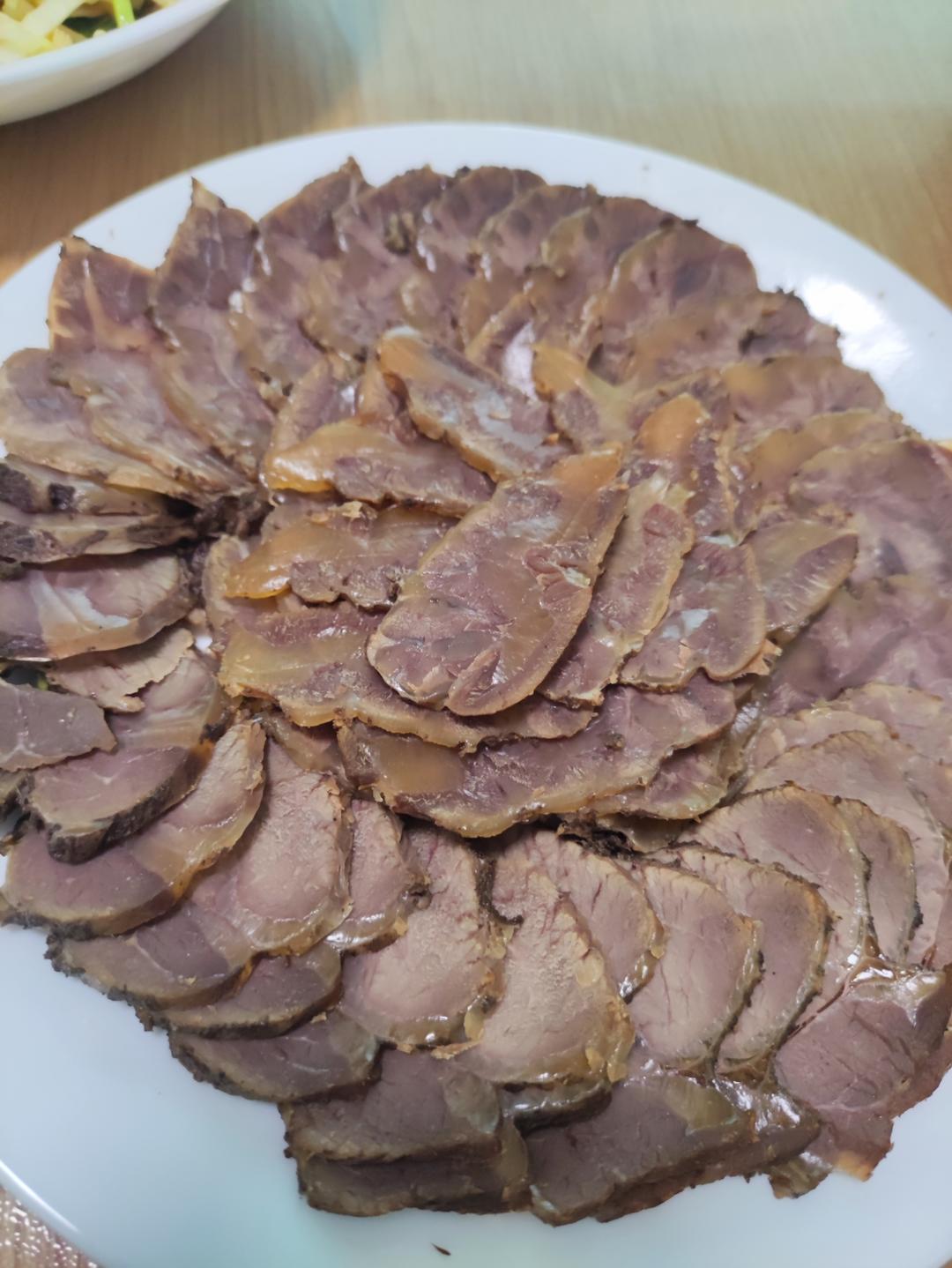 老饭骨酱牛肉