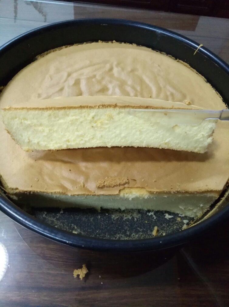 烤箱做蛋糕（戚风蛋糕的做法）