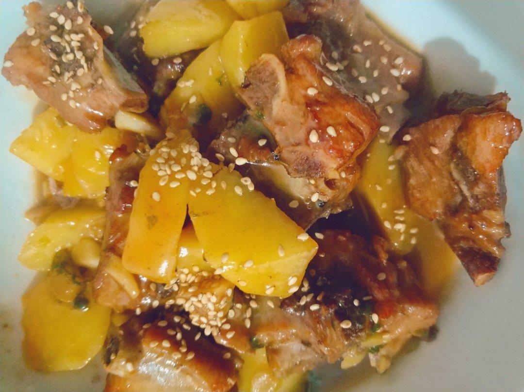 红烧排骨土豆