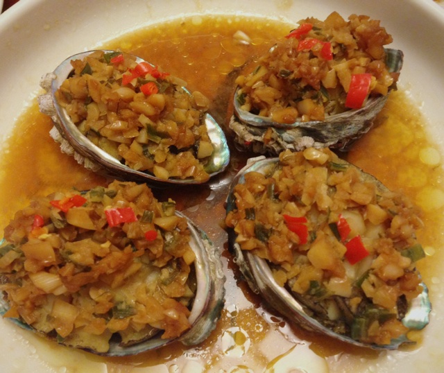 蒜蓉粉丝蒸鲍鱼