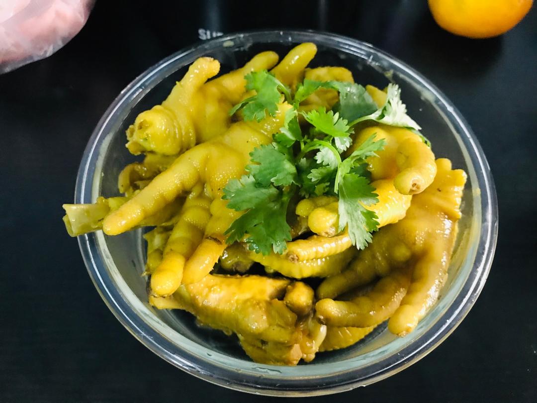 风味盐焗鸡爪