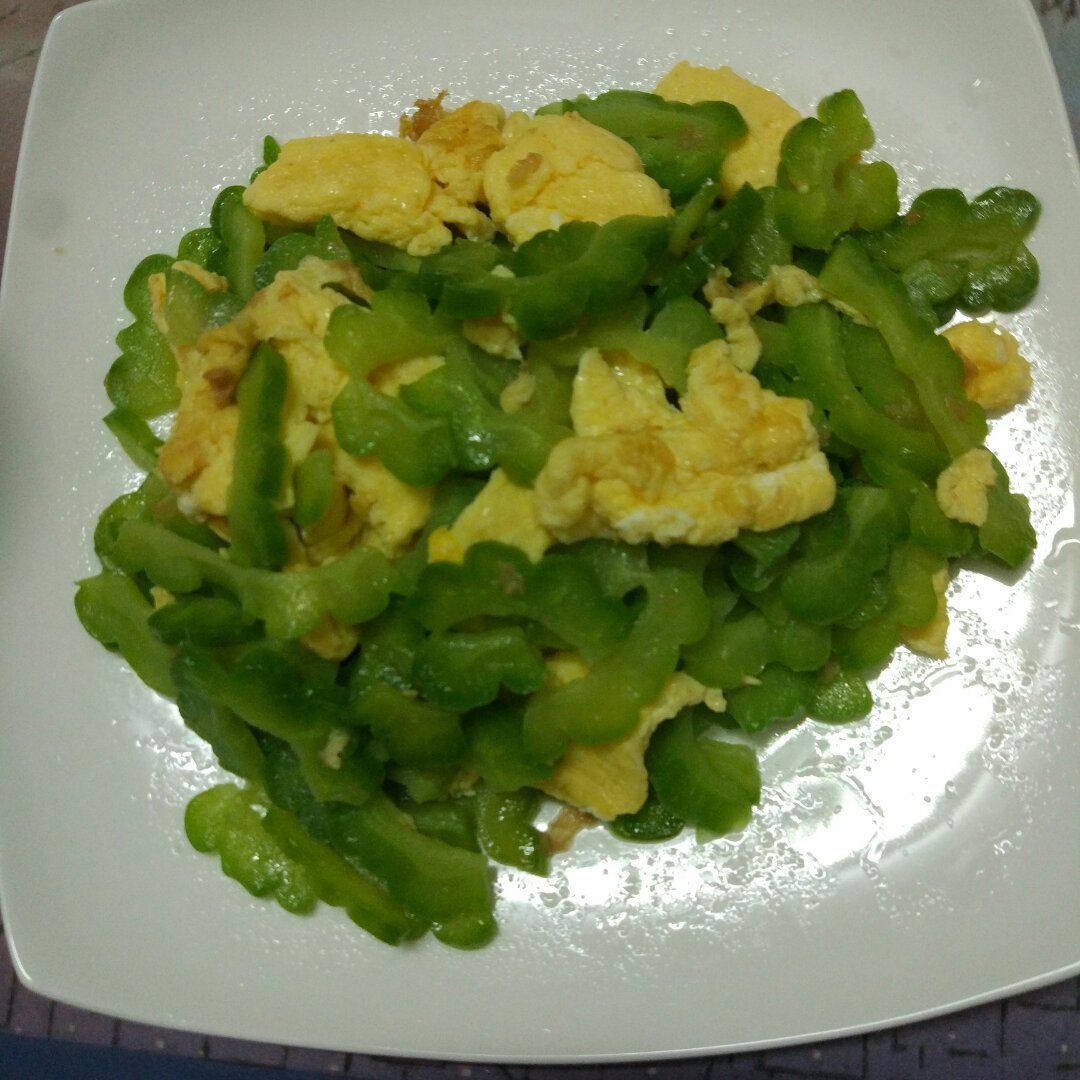 苦瓜炒蛋