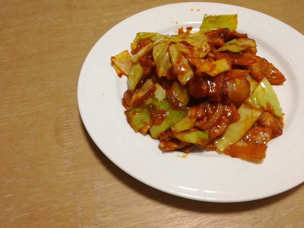 韩国辣白菜炒五花肉的做法