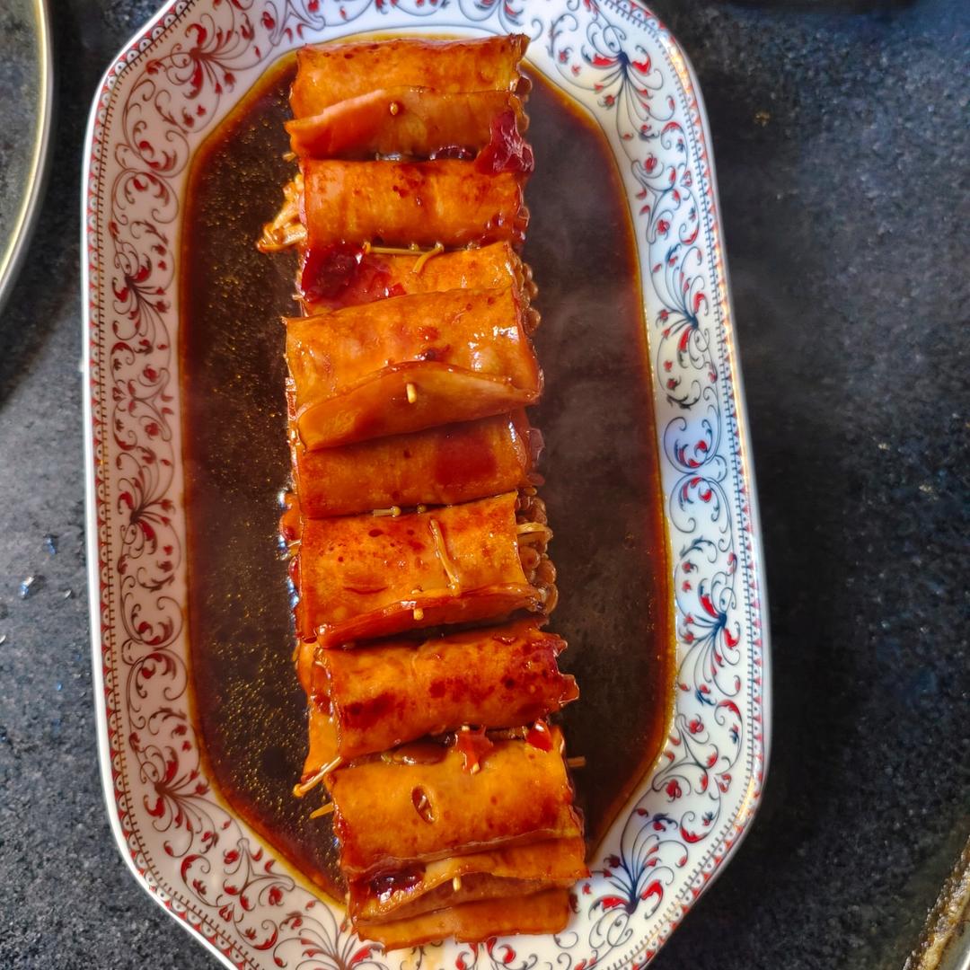 还点啥外卖，这道培根金针菇卷快到飞起！