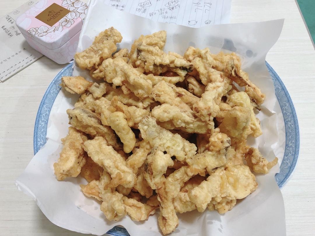 绝对惊艳到你💌一起来吃外酥里嫩，给肉都不换的椒盐杏鲍菇❗️