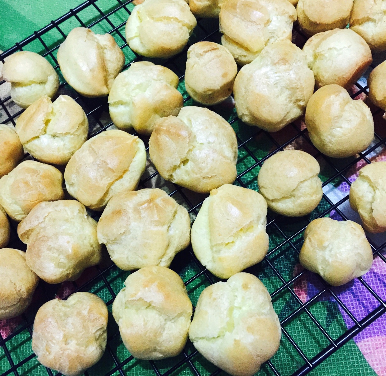 《Tinrry下午茶》教你做香草泡芙