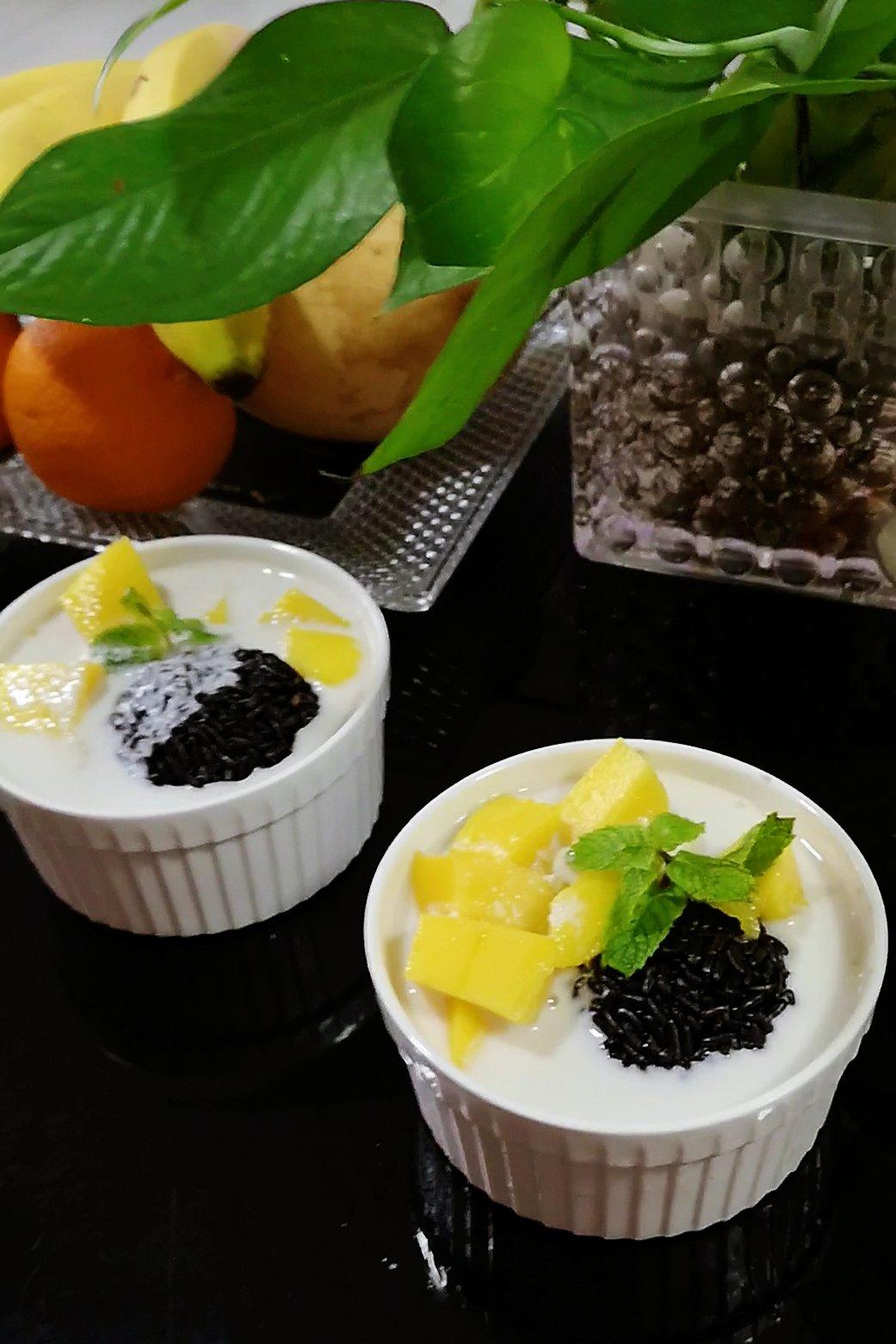 芒果黑米露