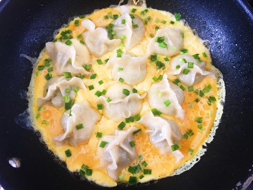 抱蛋煎饺