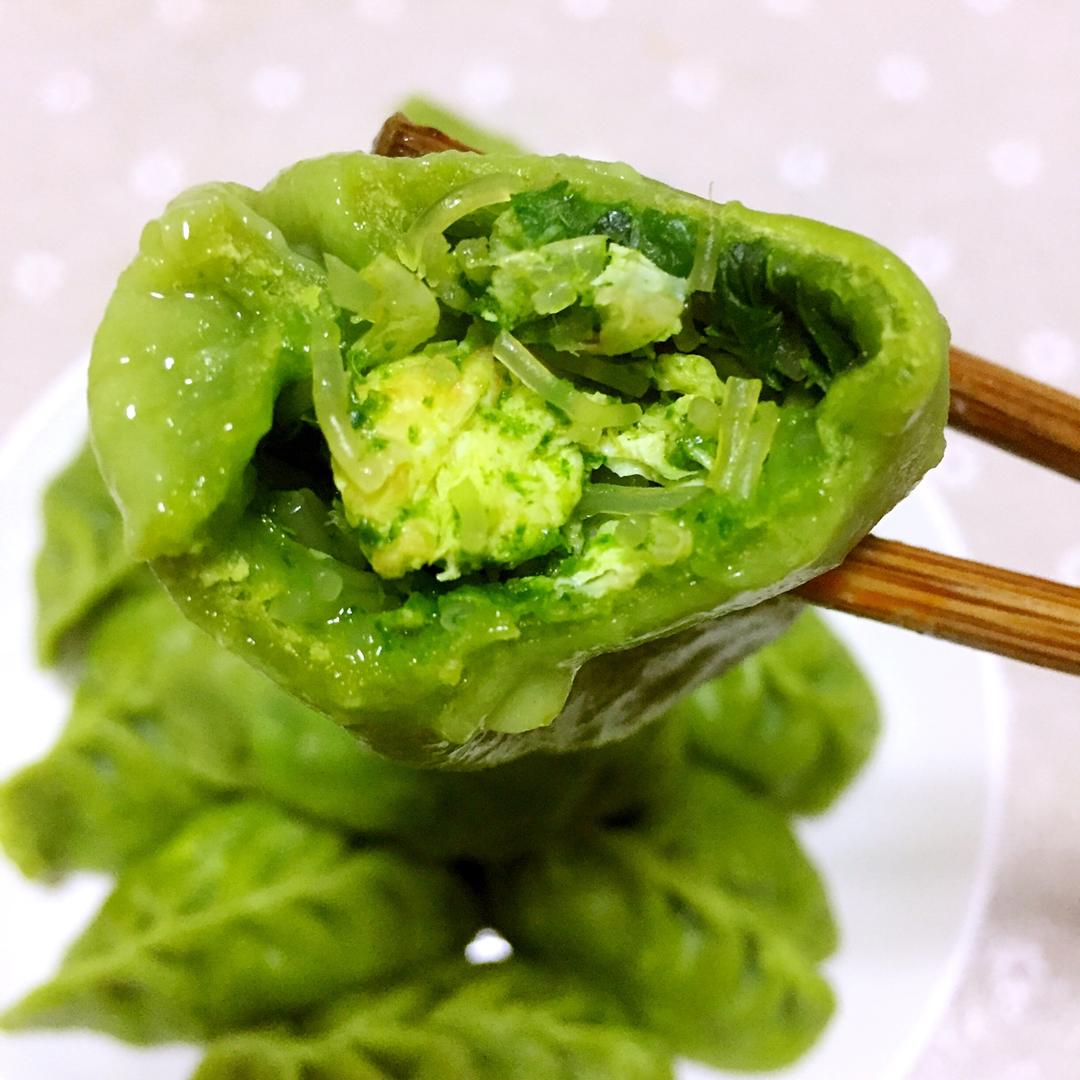 皮皮妞007做的菠菜鸡蛋水饺