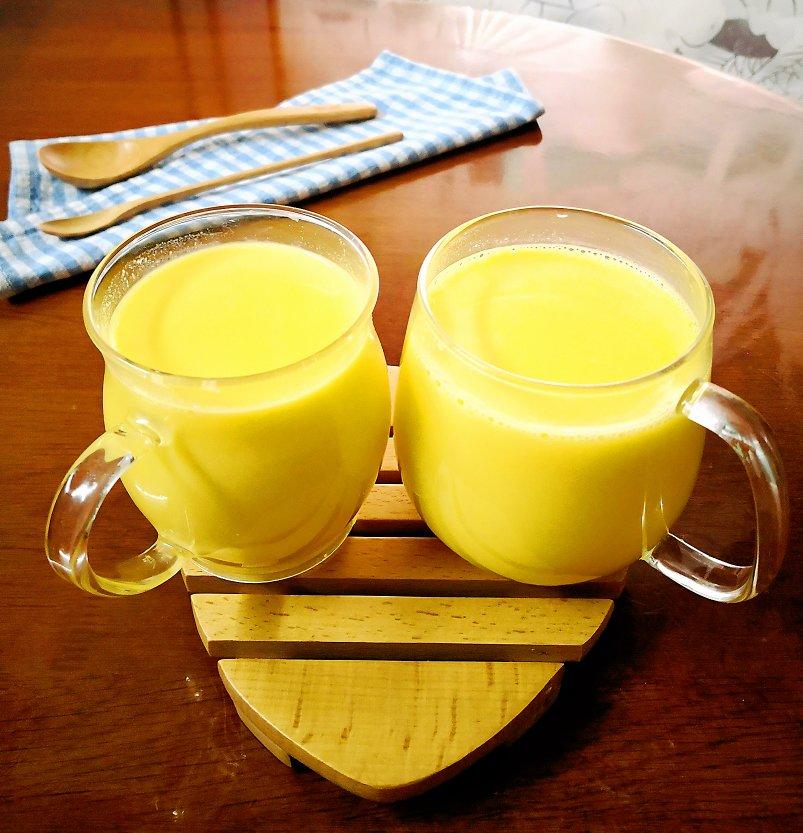 紫萱小厨做的养生南瓜玉米汁(附剥玉米粒法)