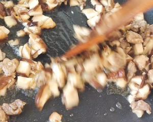 自制香菇猪肉酱🐷的做法 步骤5