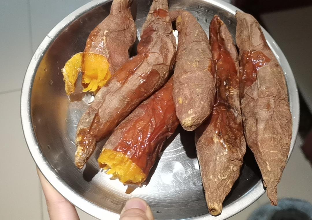 【糯唧唧的烤红薯】糖油四溢皮肉分离外糯里嫩吸溜着吃！