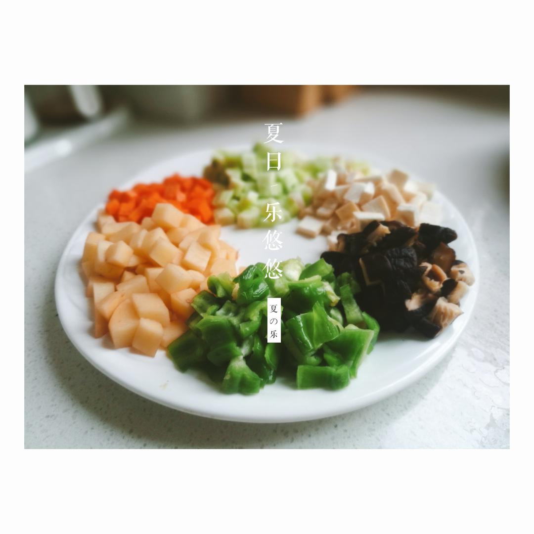 喷香排骨焖饭（爆好吃）