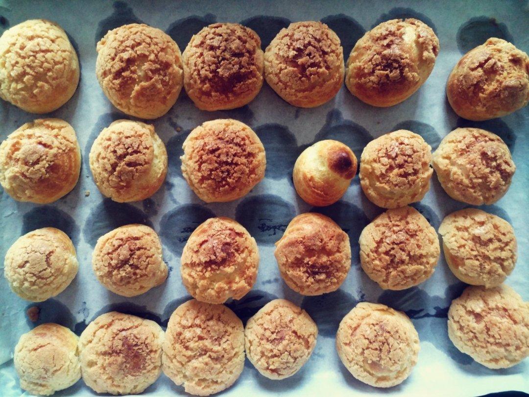 十分美味的酥皮泡芙