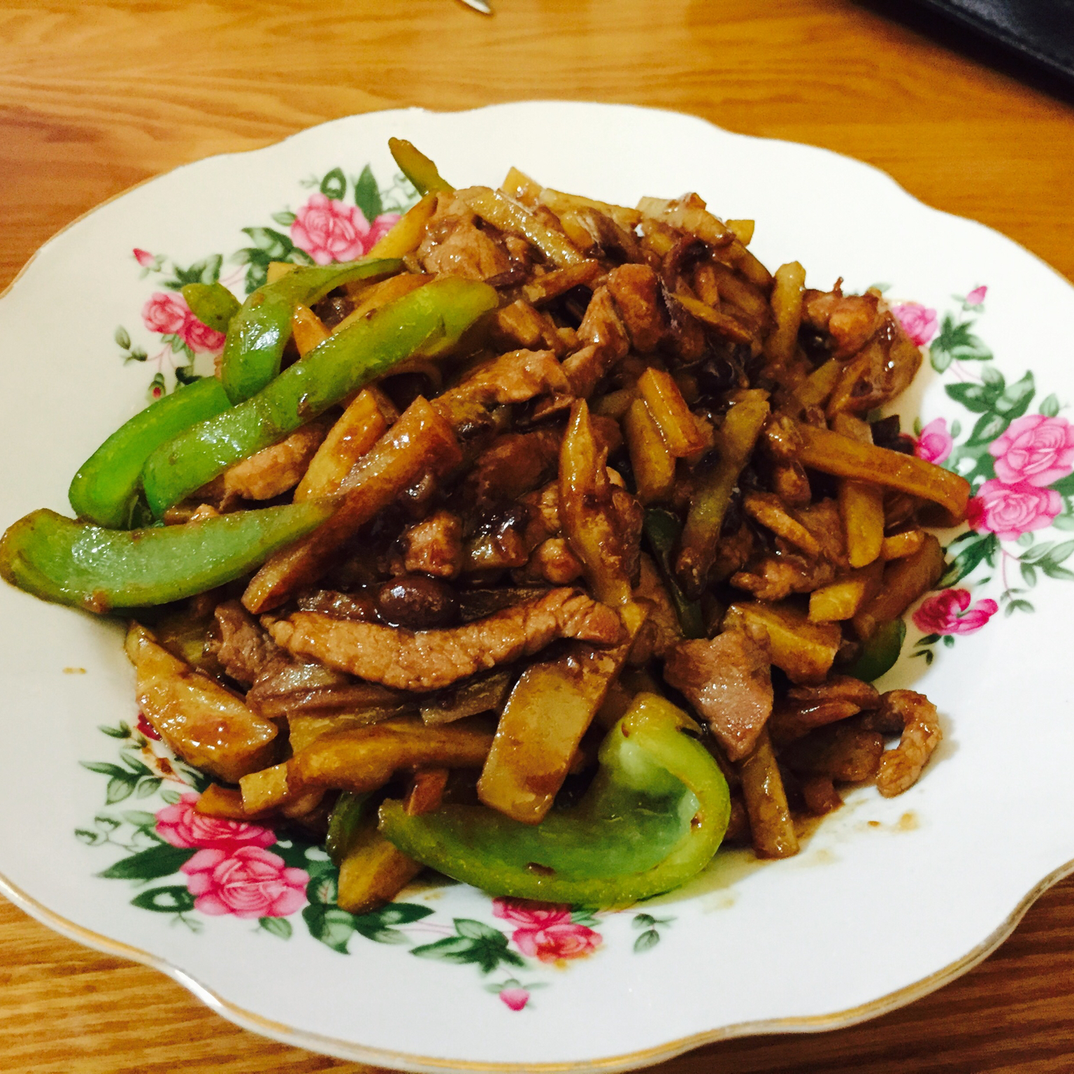 下饭家常菜之香辣土豆小炒肉